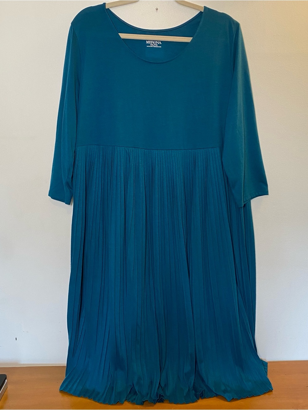 Merona Women’s XXL Teal Blue 3/4 Sleeve Belted Midi Pleated Soft Flowy